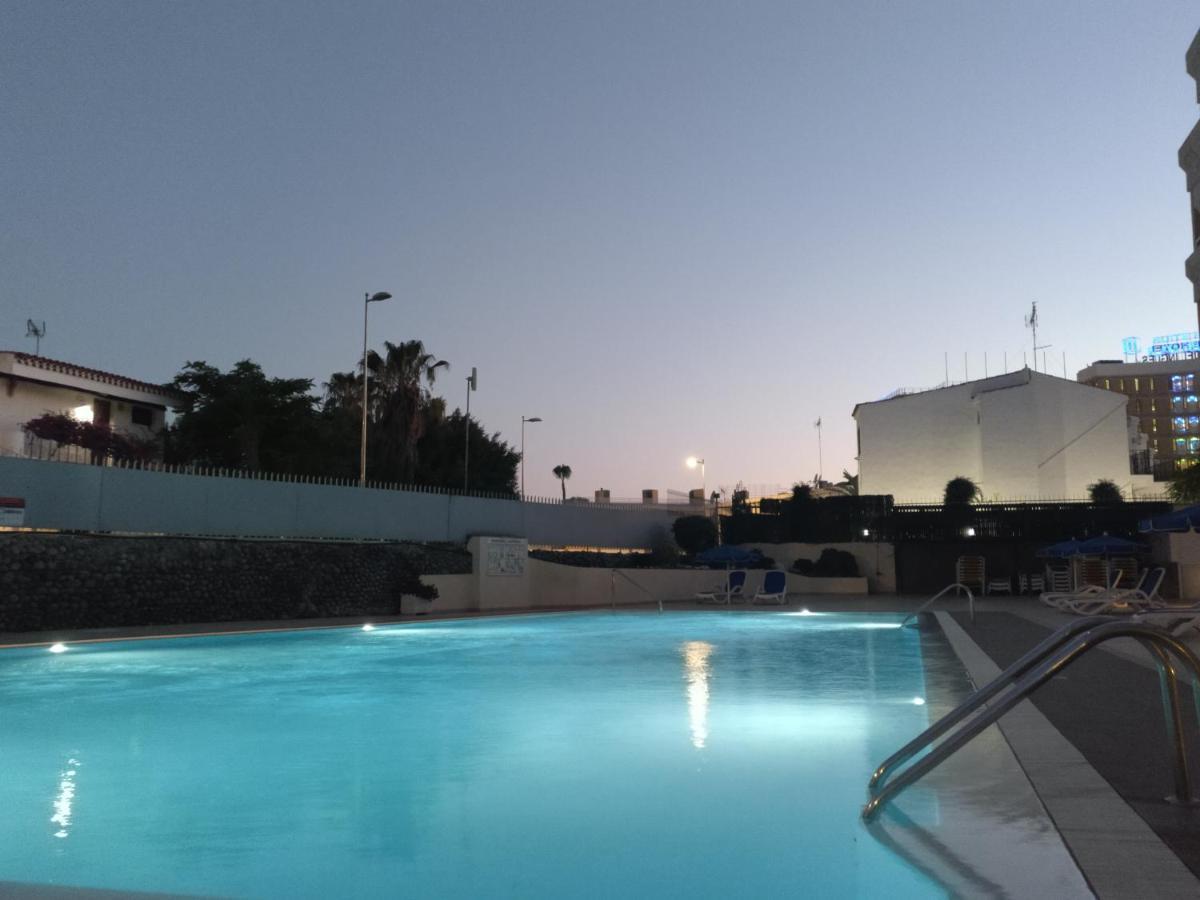 פלאייה דל אינגלז Apartamentos Montemar מראה חיצוני תמונה