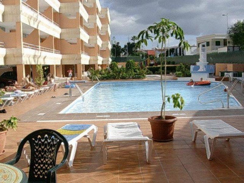 פלאייה דל אינגלז Apartamentos Montemar מראה חיצוני תמונה