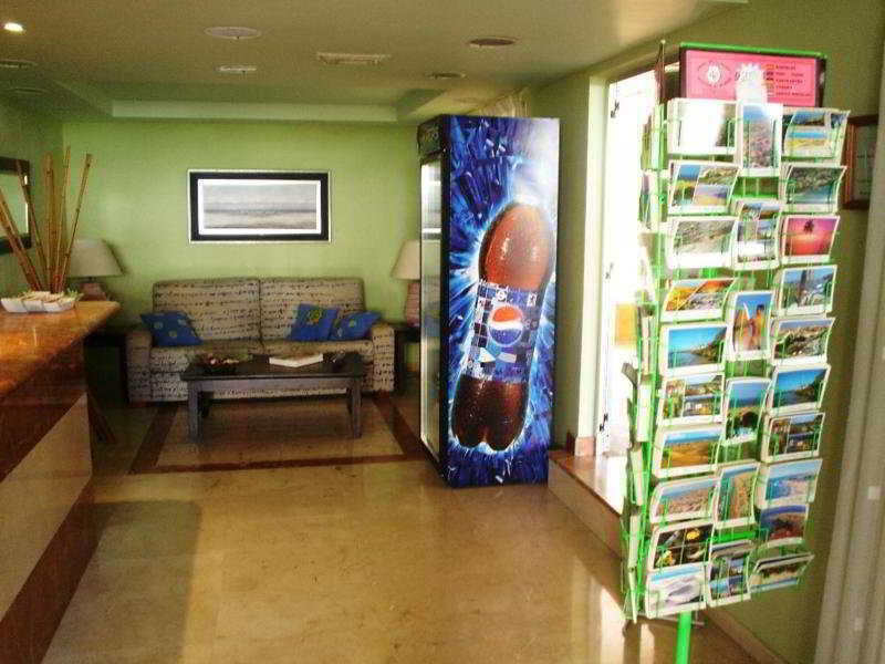 פלאייה דל אינגלז Apartamentos Montemar מראה חיצוני תמונה