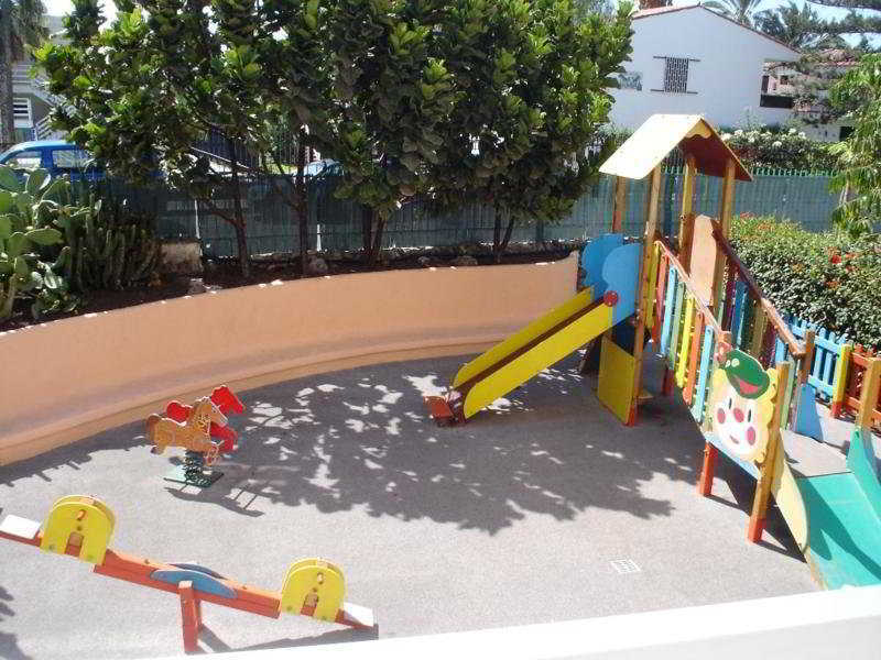 פלאייה דל אינגלז Apartamentos Montemar מראה חיצוני תמונה